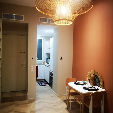 A & K Luxury Appartments Port De Garibaldi Apartamento Niza