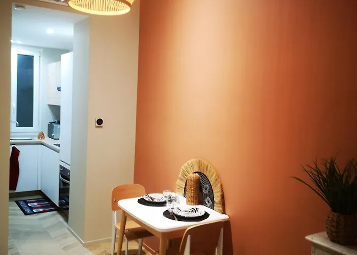 A & K Luxury Appartments Port De Garibaldi * ニース